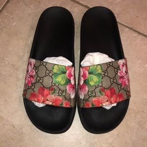 Gucci slides